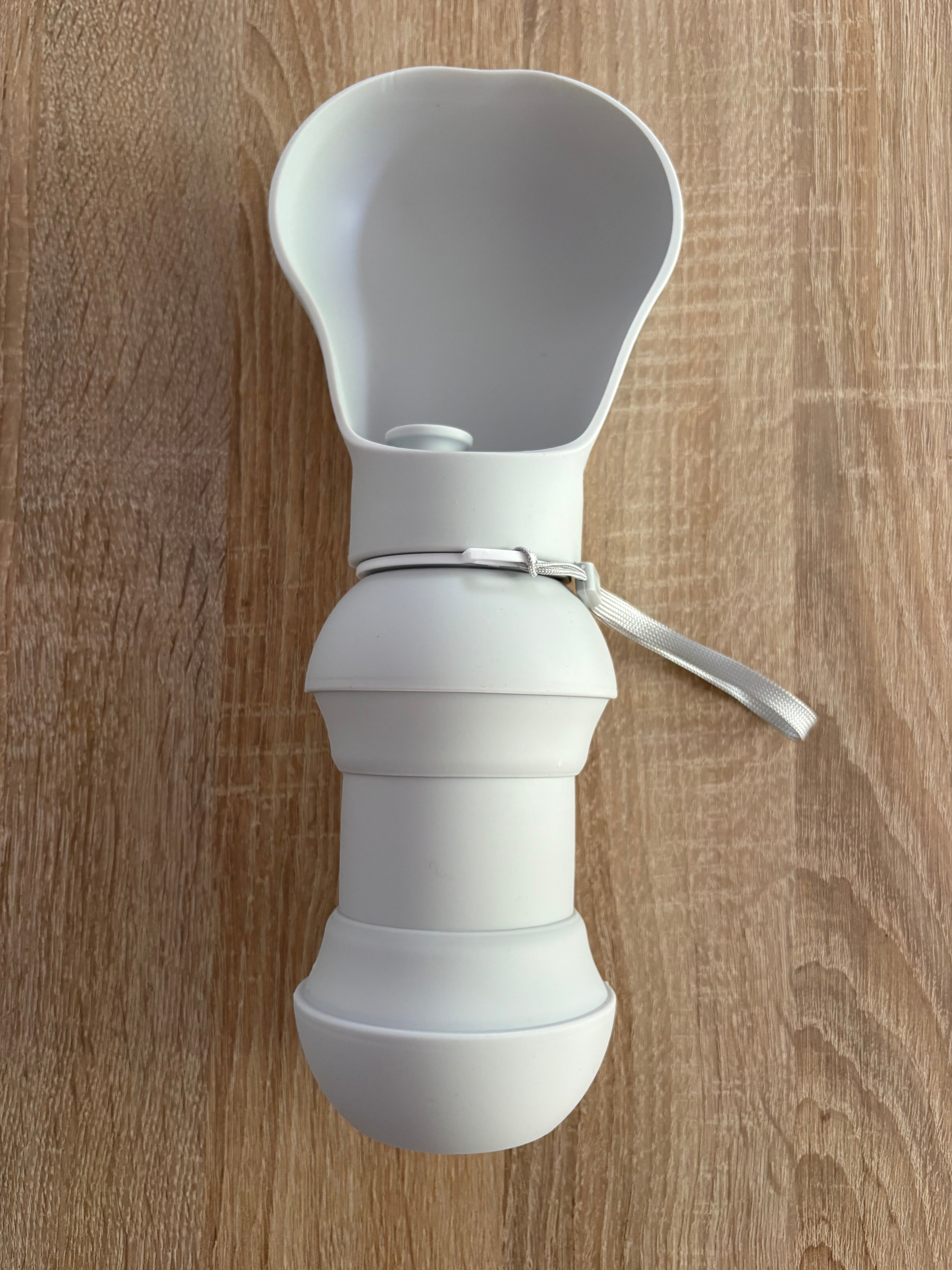 Gourde Portable pour Chien – Hydratation Facile en Balade
